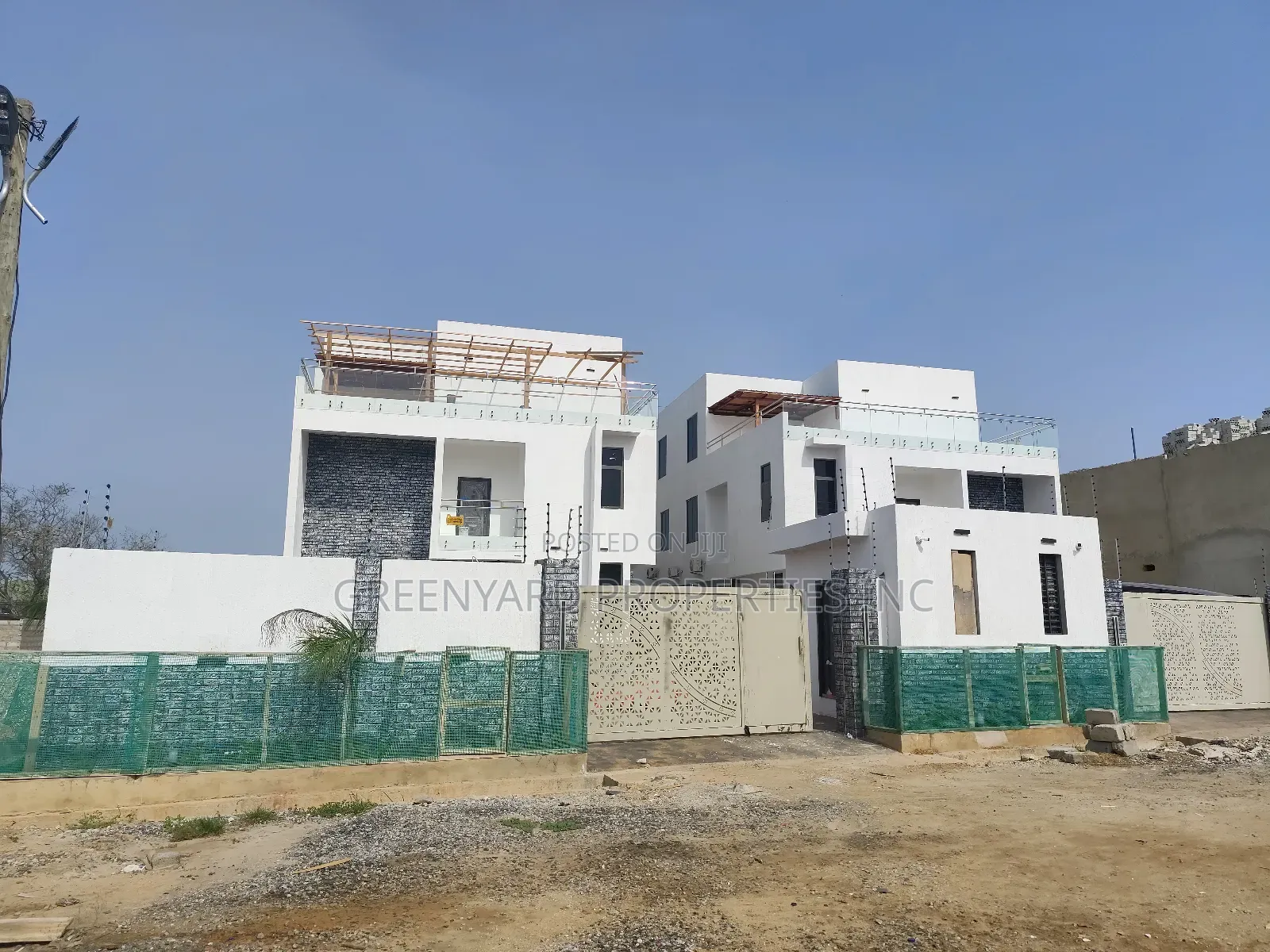 6bdrm House in Ogbojo, East Legon for sale