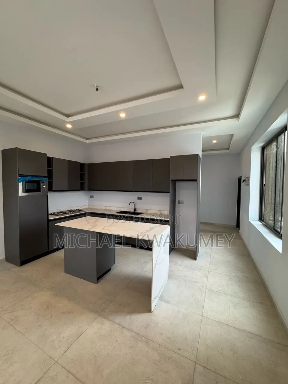 2bdrm Penthouse in Tema Metropolitan for rent