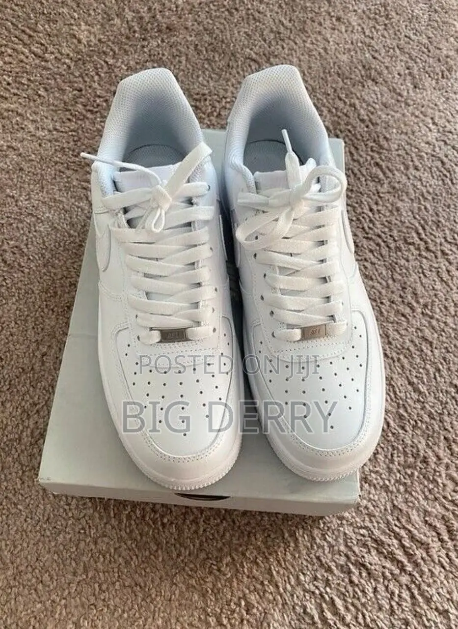 Nike Airforce 1 White