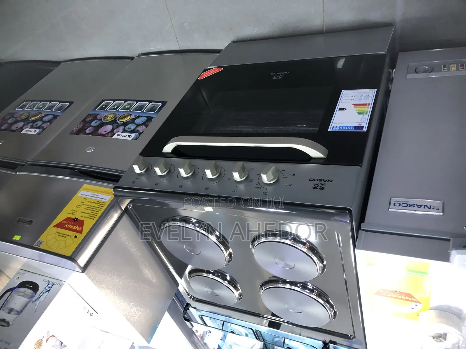 Affordable Kitchen Appliances Gas Cooker 60 by 60 Available