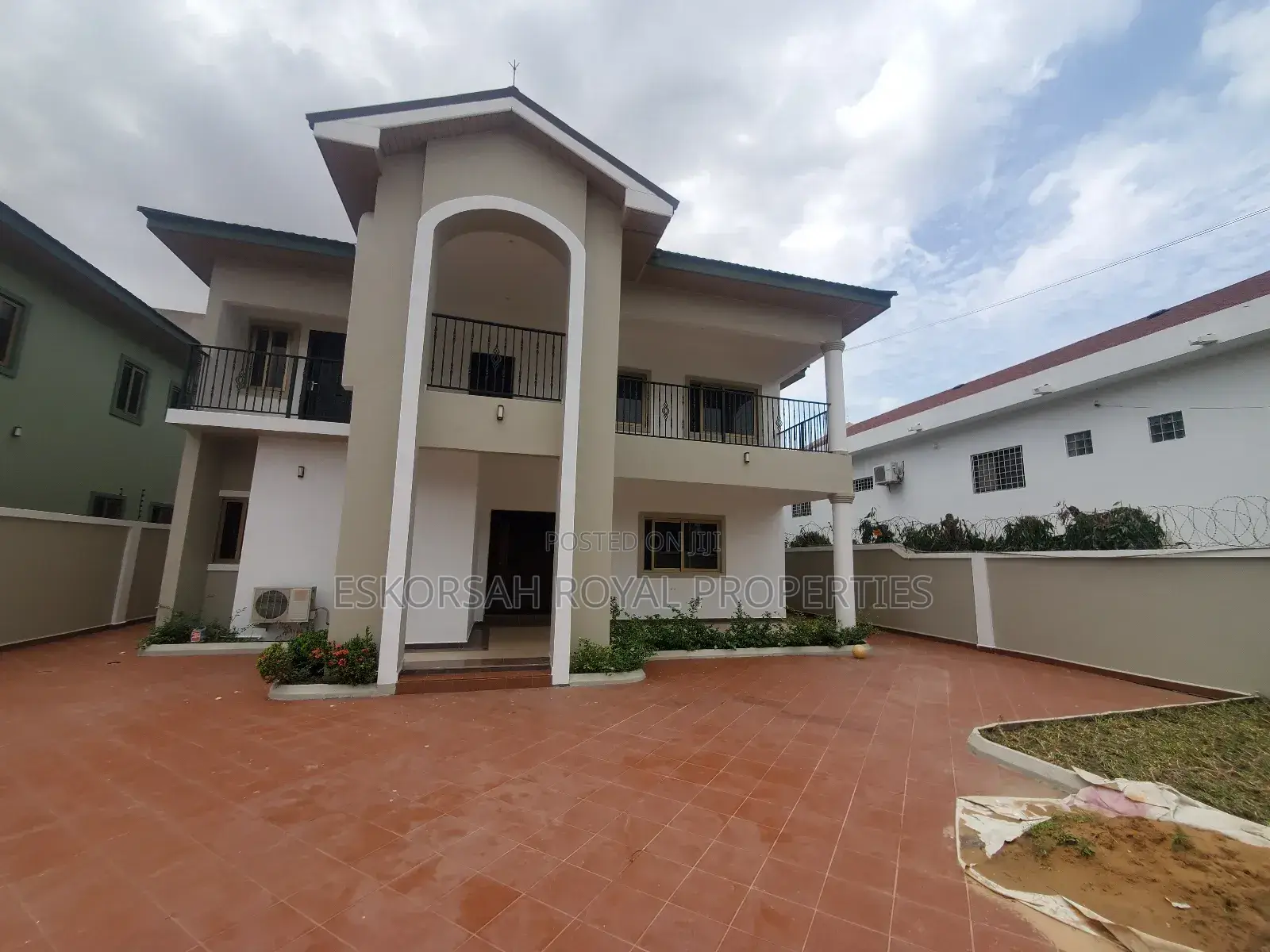 4bdrm House in Adjiringanor, Adjiriganor for rent