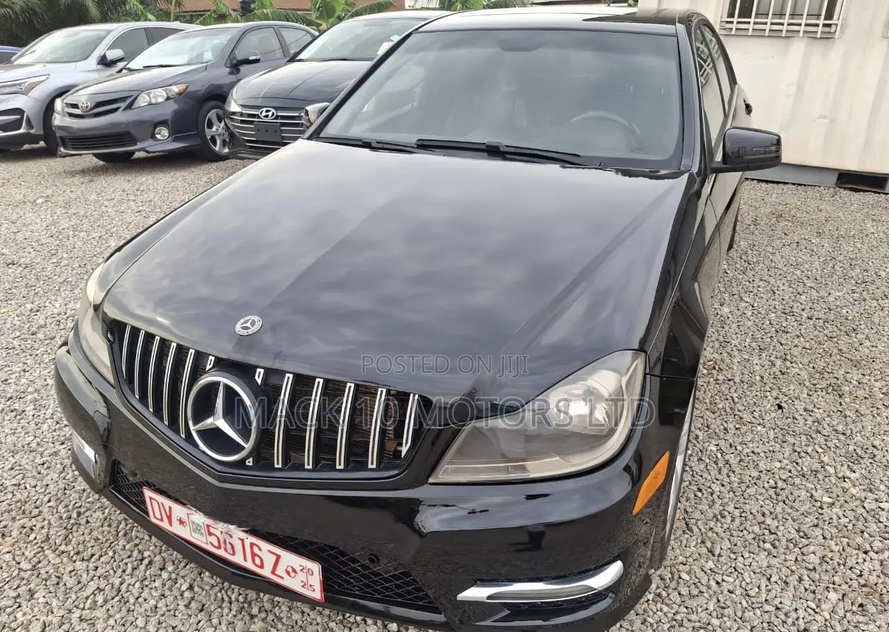 Mercedes-Benz C250 2013 Black