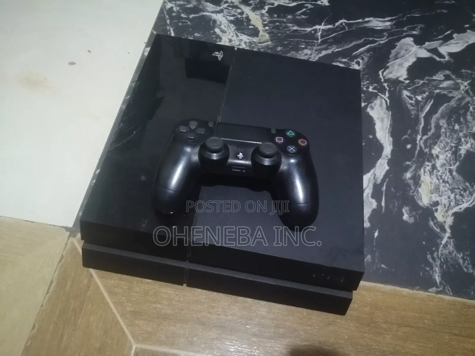 Ps4 With Fc26 + Other Games + 2 Controller