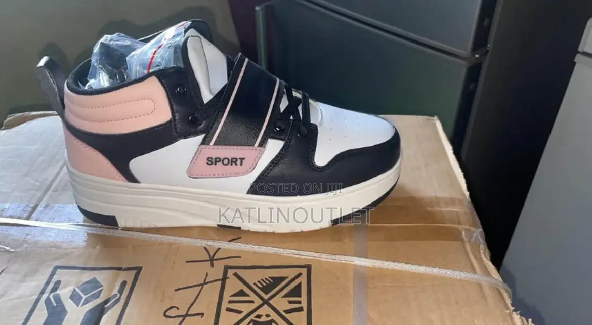 Skating Shoes