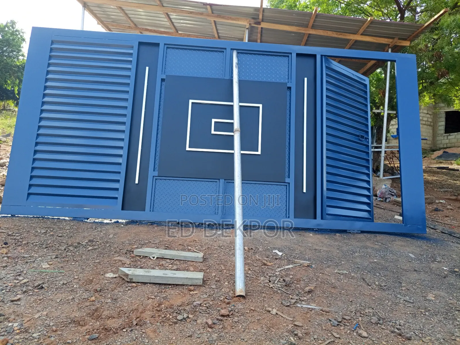 Tranquil Metal Gate