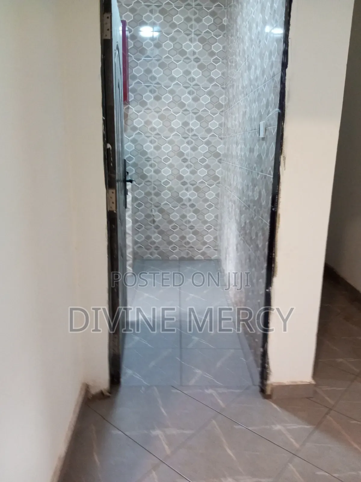 1bdrm Apartment in Tuba Road, Awutu Senya East Municipal for rent