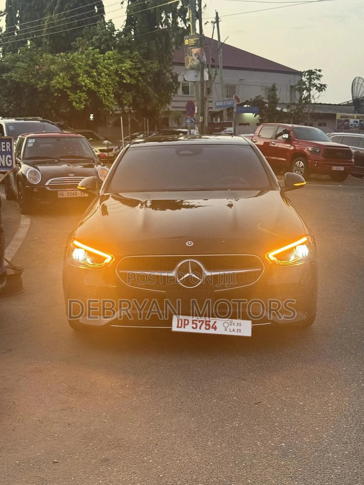 Mercedes-Benz C300 2024 Black
