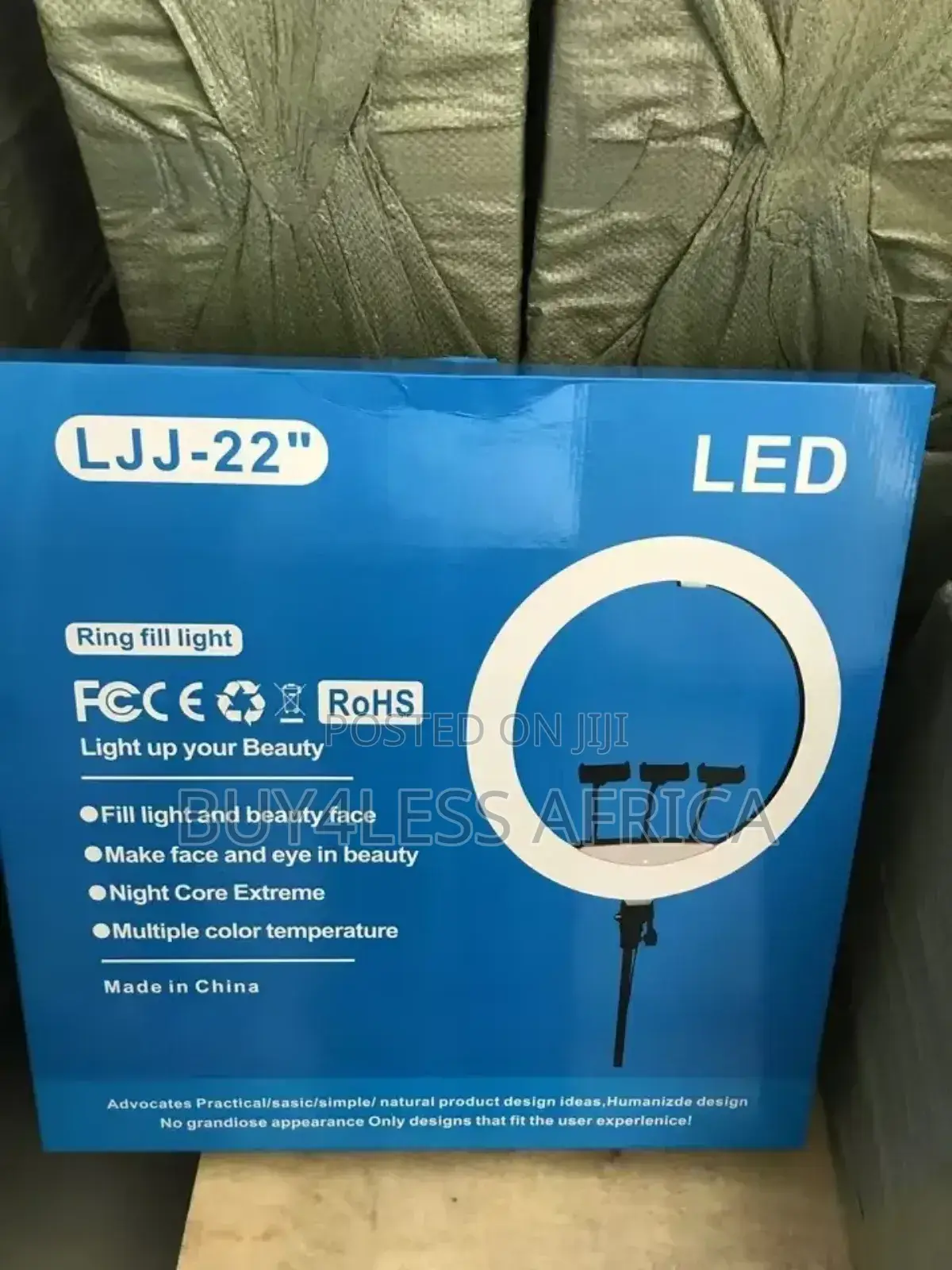22" Ringlight Complete With Stand ( Change Different Colors)