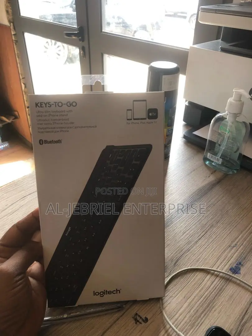 Keys to Go Ultra Slim Logitech Keyboard
