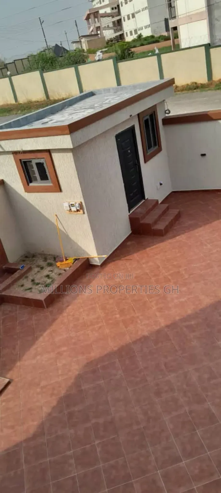 4bdrm House in Millions Properties, Kumasi Metropolitan for sale