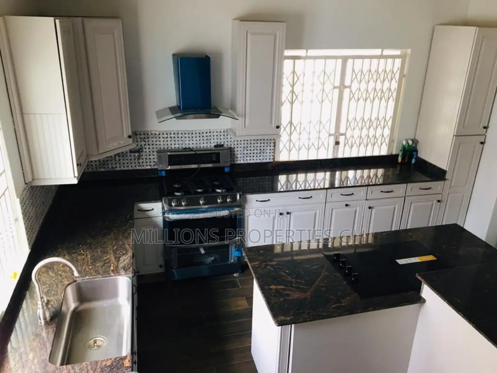 Furnished 4bdrm House in Millions Properties, Kumasi Metropolitan