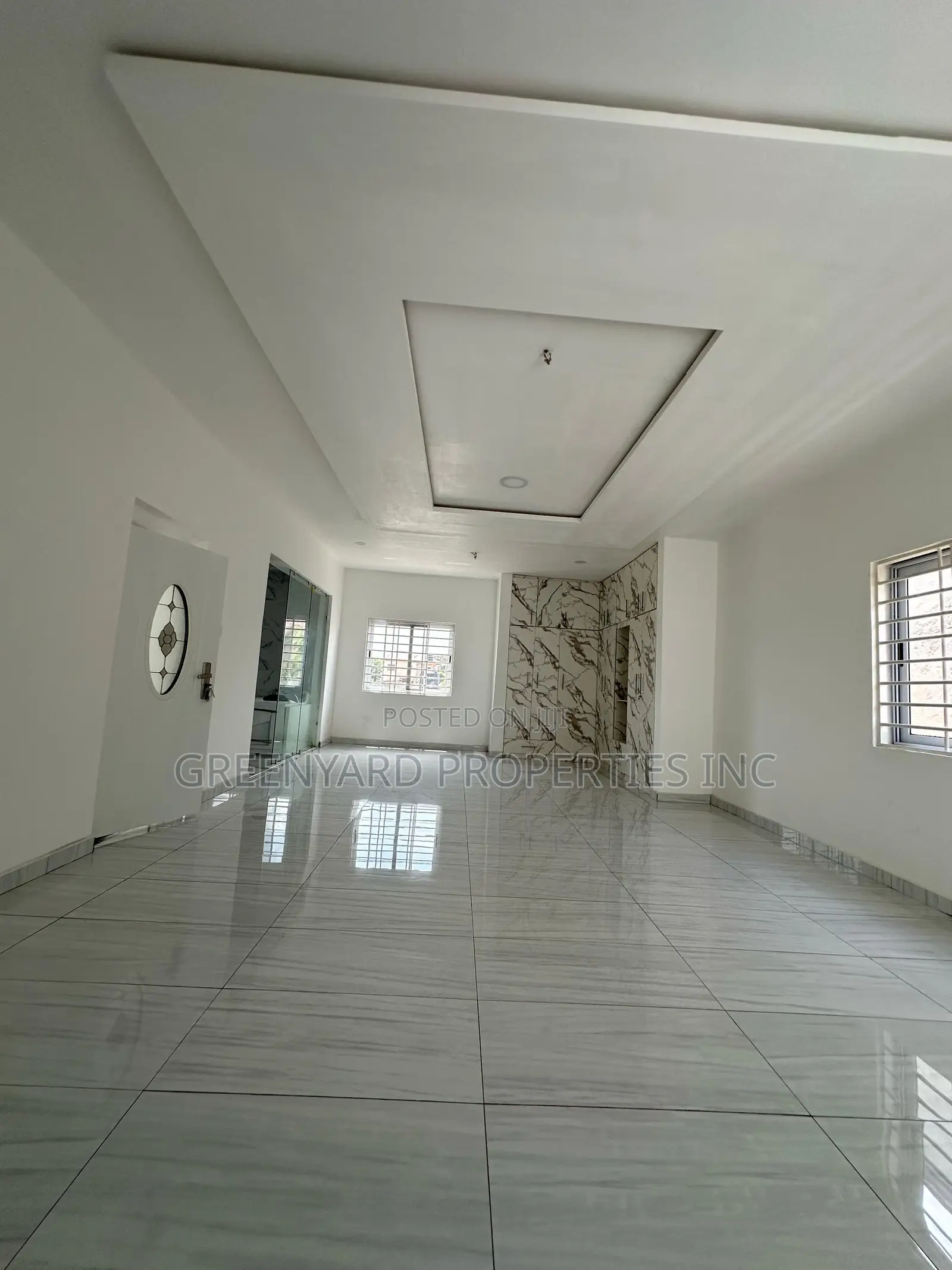 3bdrm House in Lakeside for sale