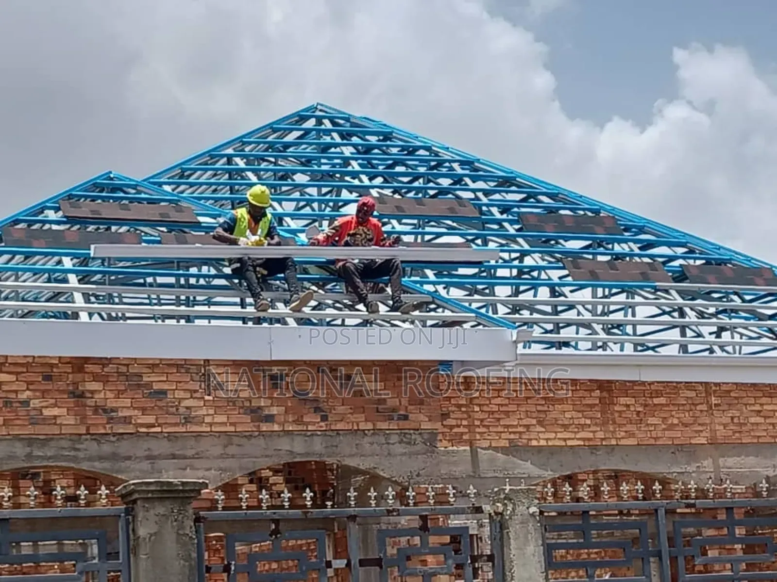 Installation of Rain Gutter and Roofing