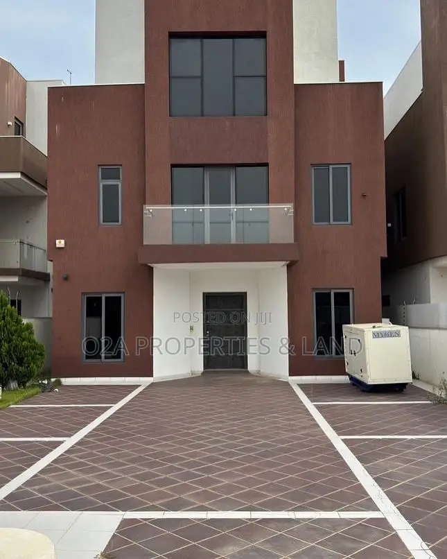 5bdrm House in East Legon, Bawaleshie for rent
