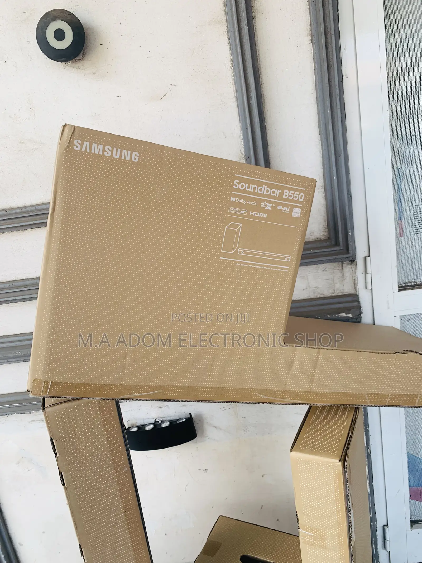 B550 Sound Bar