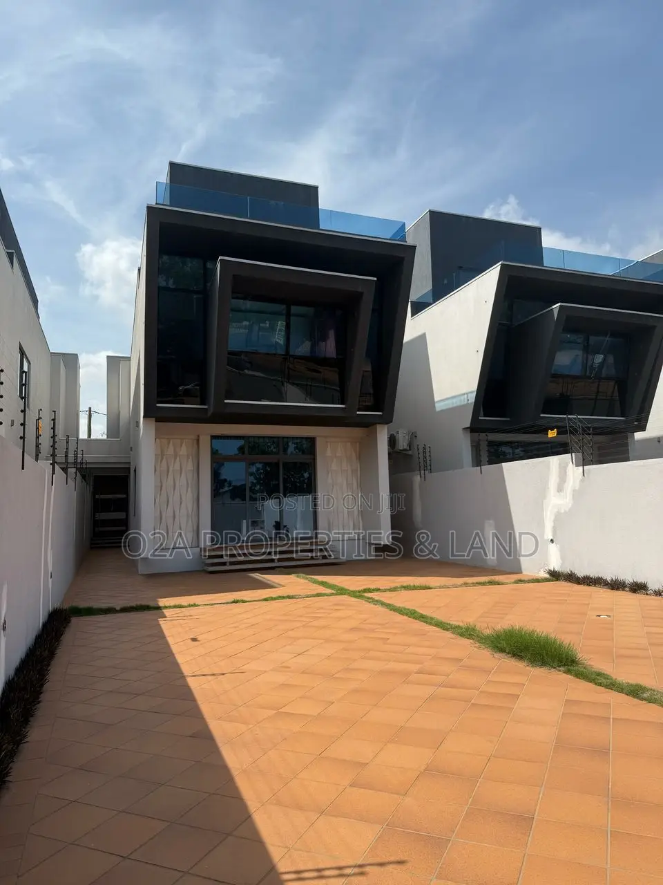 4bdrm House in East Legon, Bawaleshie for rent