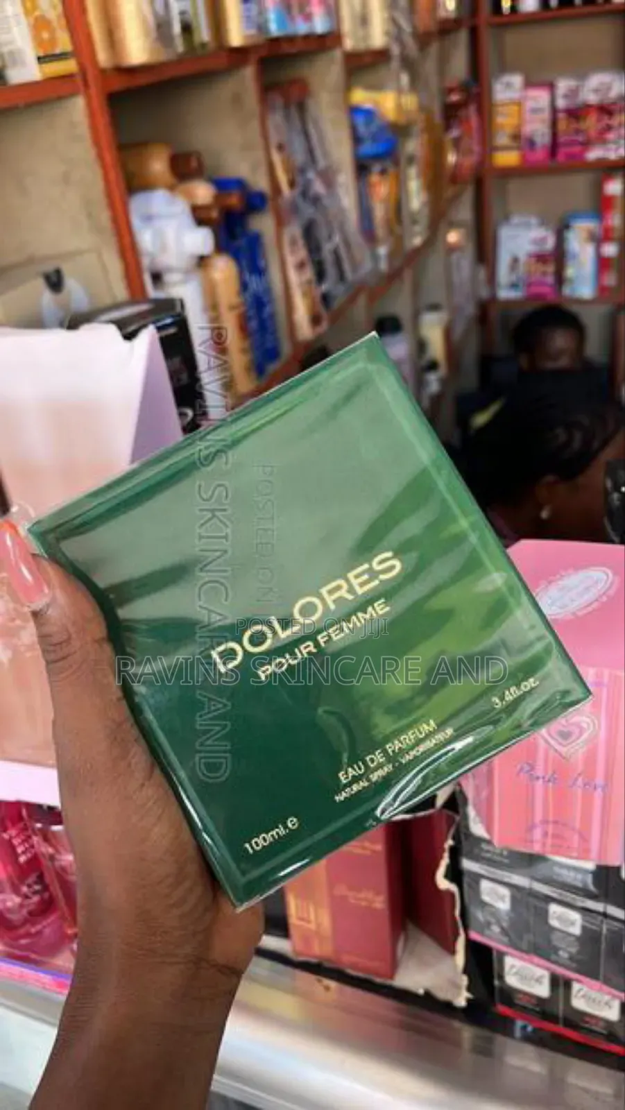 Dolores Perfume