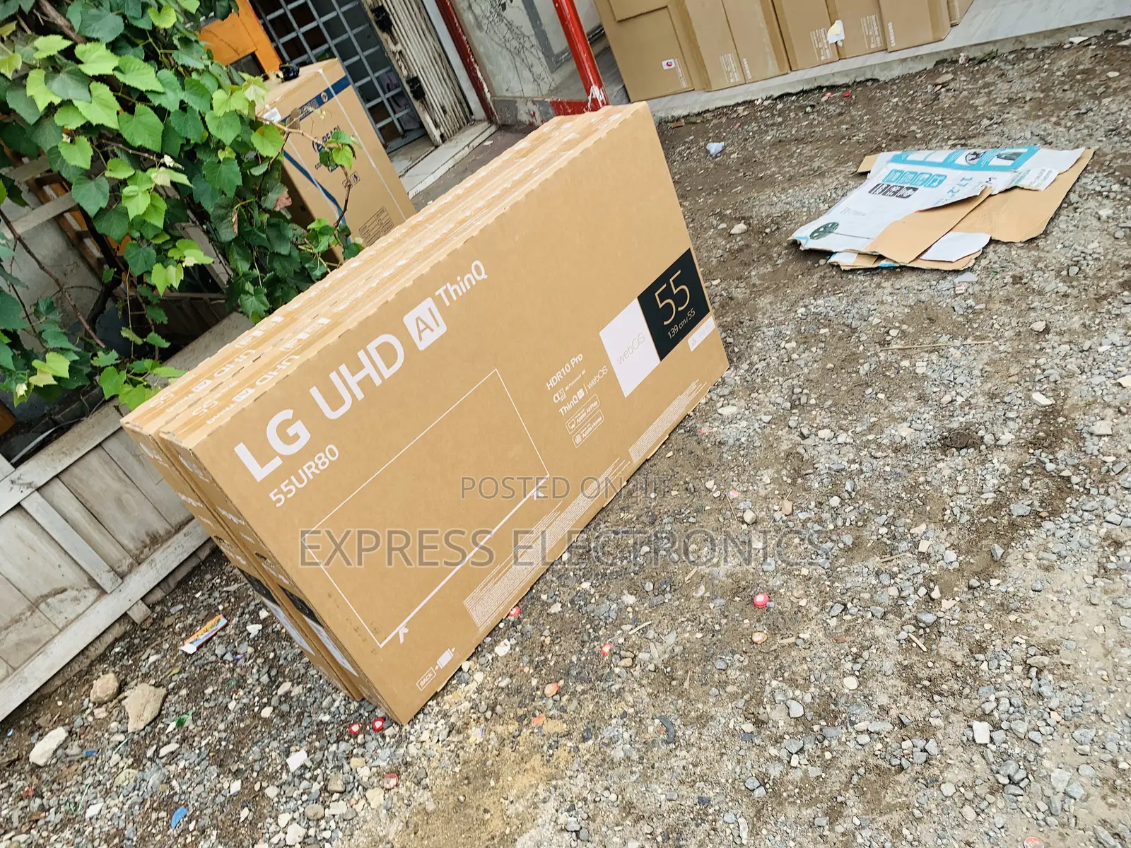 Stunning  Uhd Smart Glossy Lg 55”Ur780