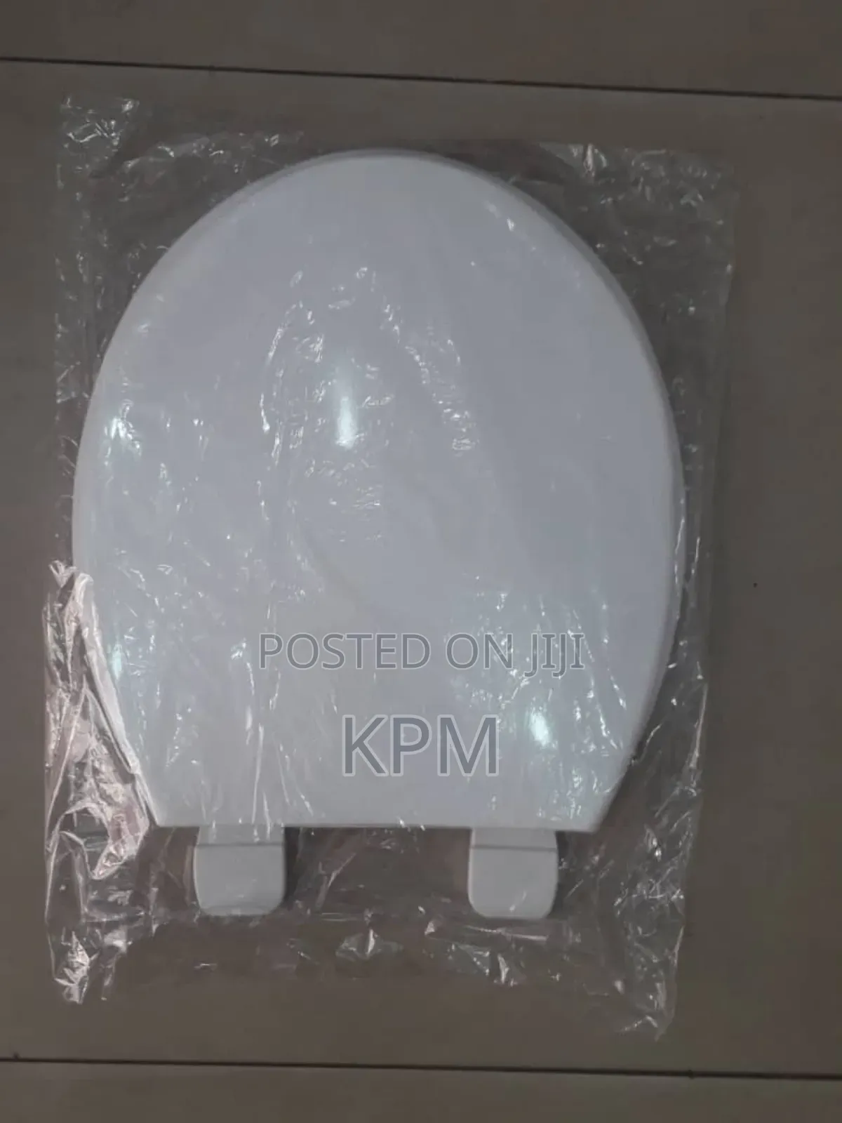 Easy Fixing Toilet Seat Cover