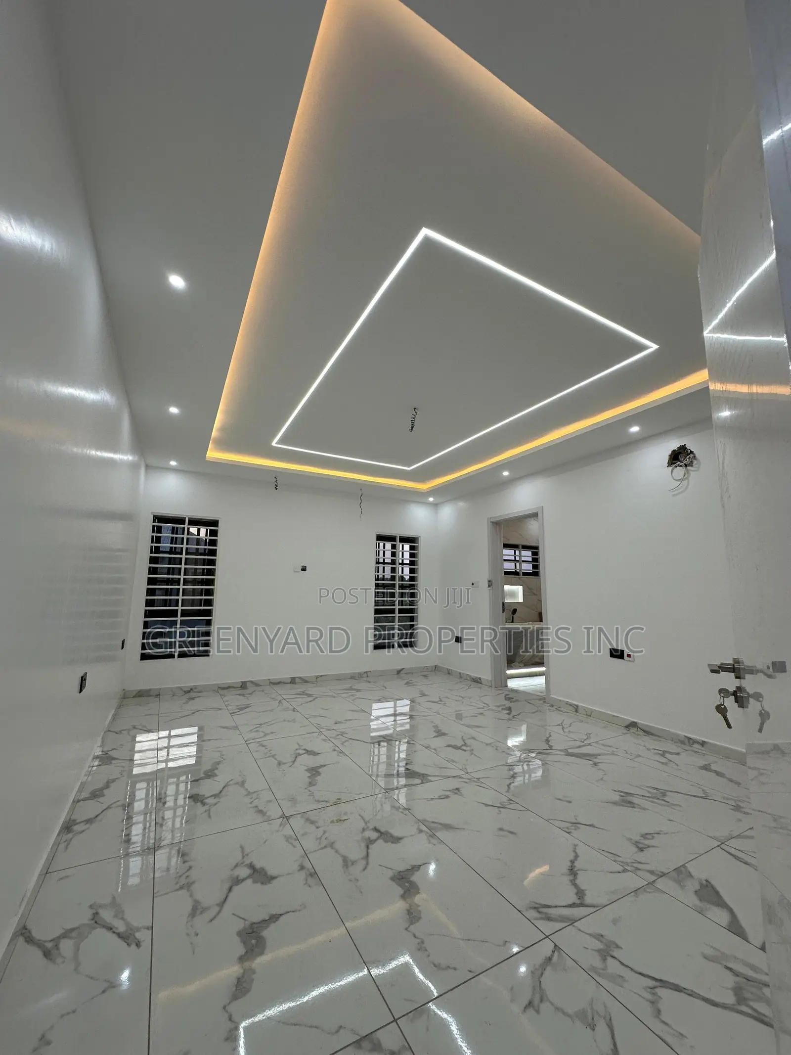 4bdrm House in School Junction, Ashaley Botwe for sale