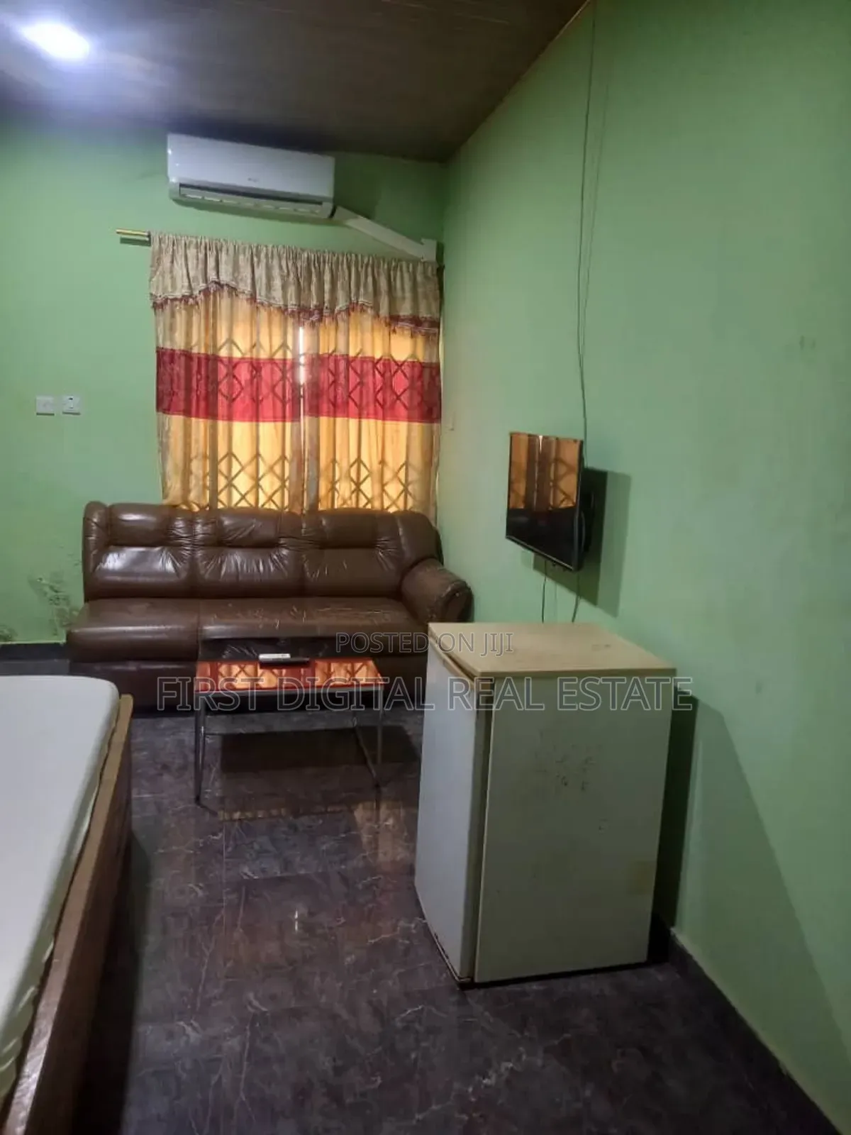 Single Room Furnished for Short Term Rent at SCC