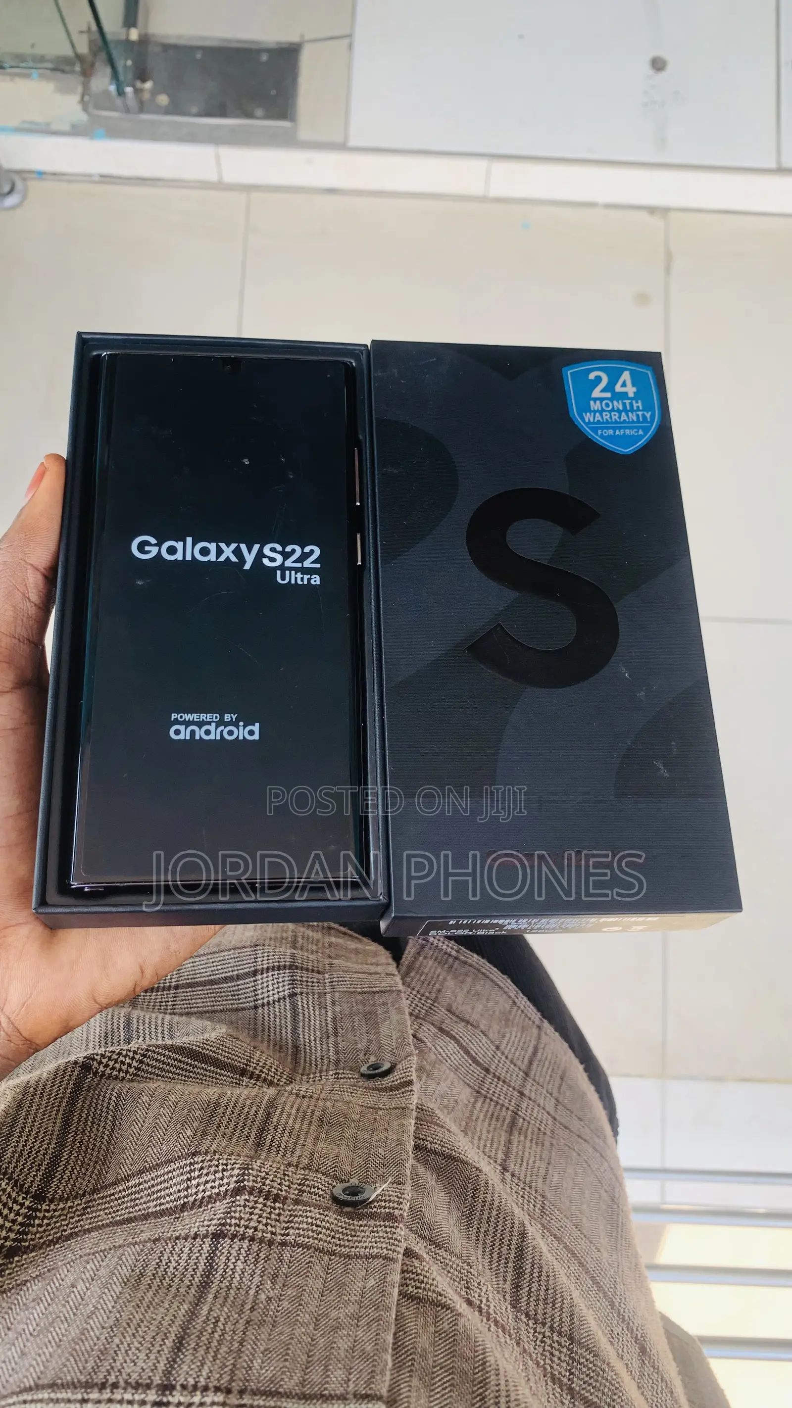 New Samsung Galaxy S22 Ultra 5G 128 GB Black