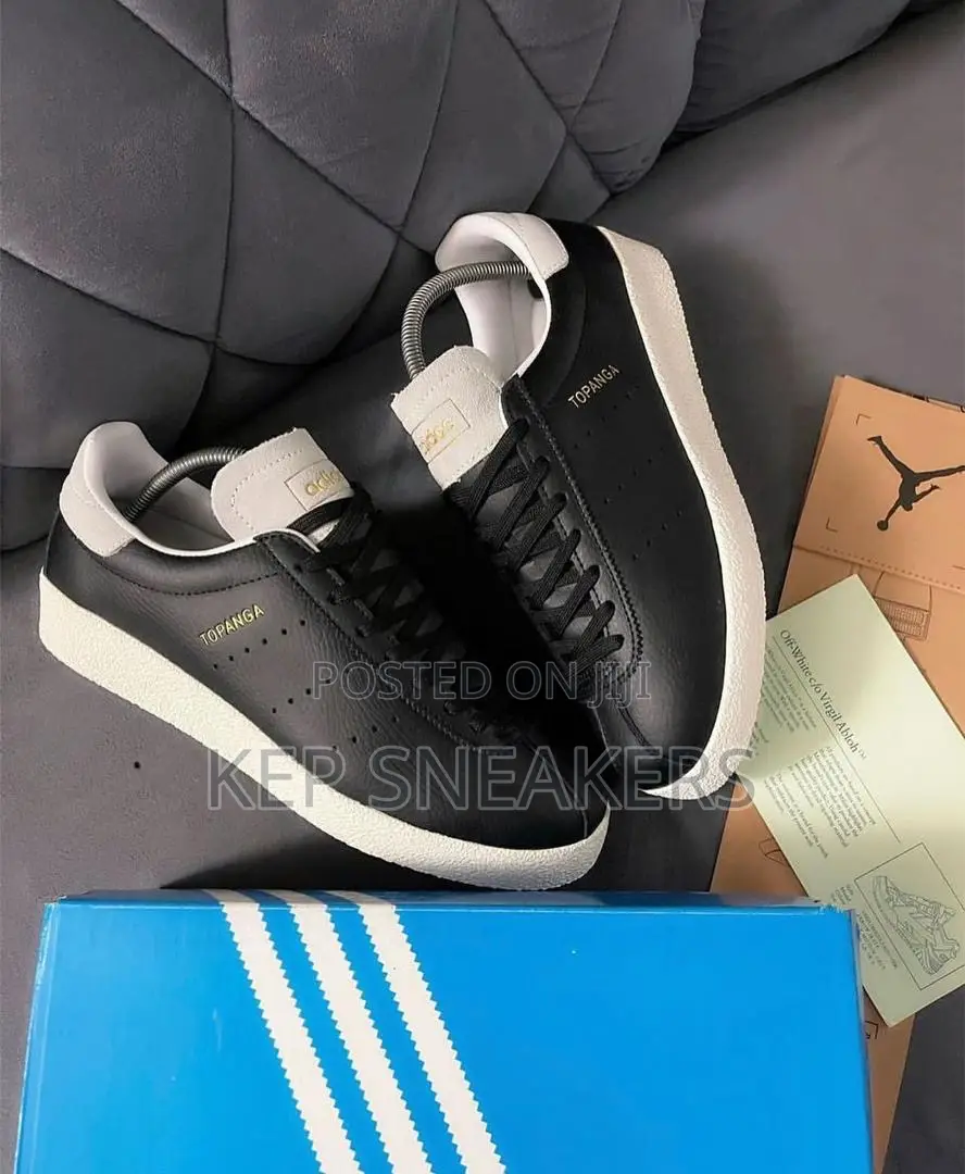Adidas Topanga