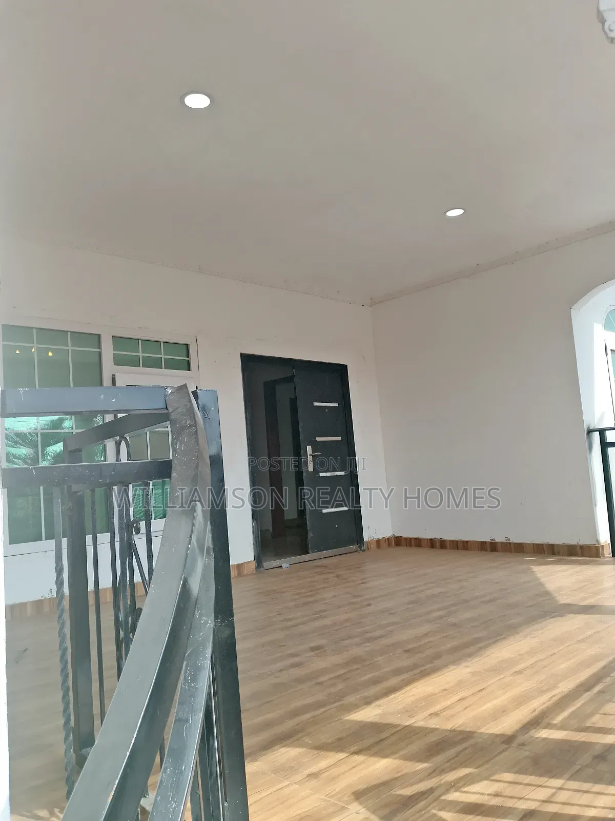 3bdrm Apartment in Hfc Estate Area, Spintex for rent
