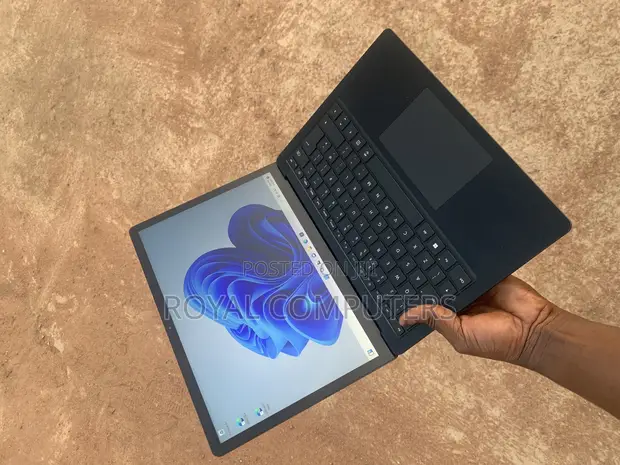 Laptop Microsoft Surface Pro 4 16GB Intel Core I7 SSD 256GB Laptop Microsoft Surface Pro 4 16GB Intel Core I7 SSD 256GB