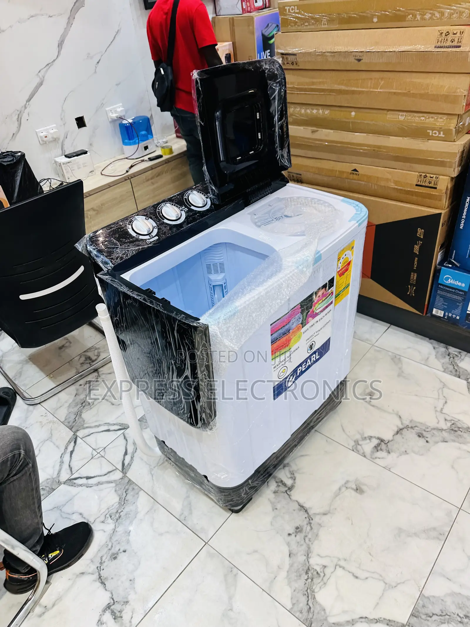 White and Black Wm Topload Semi Automatic 10kg Pearl