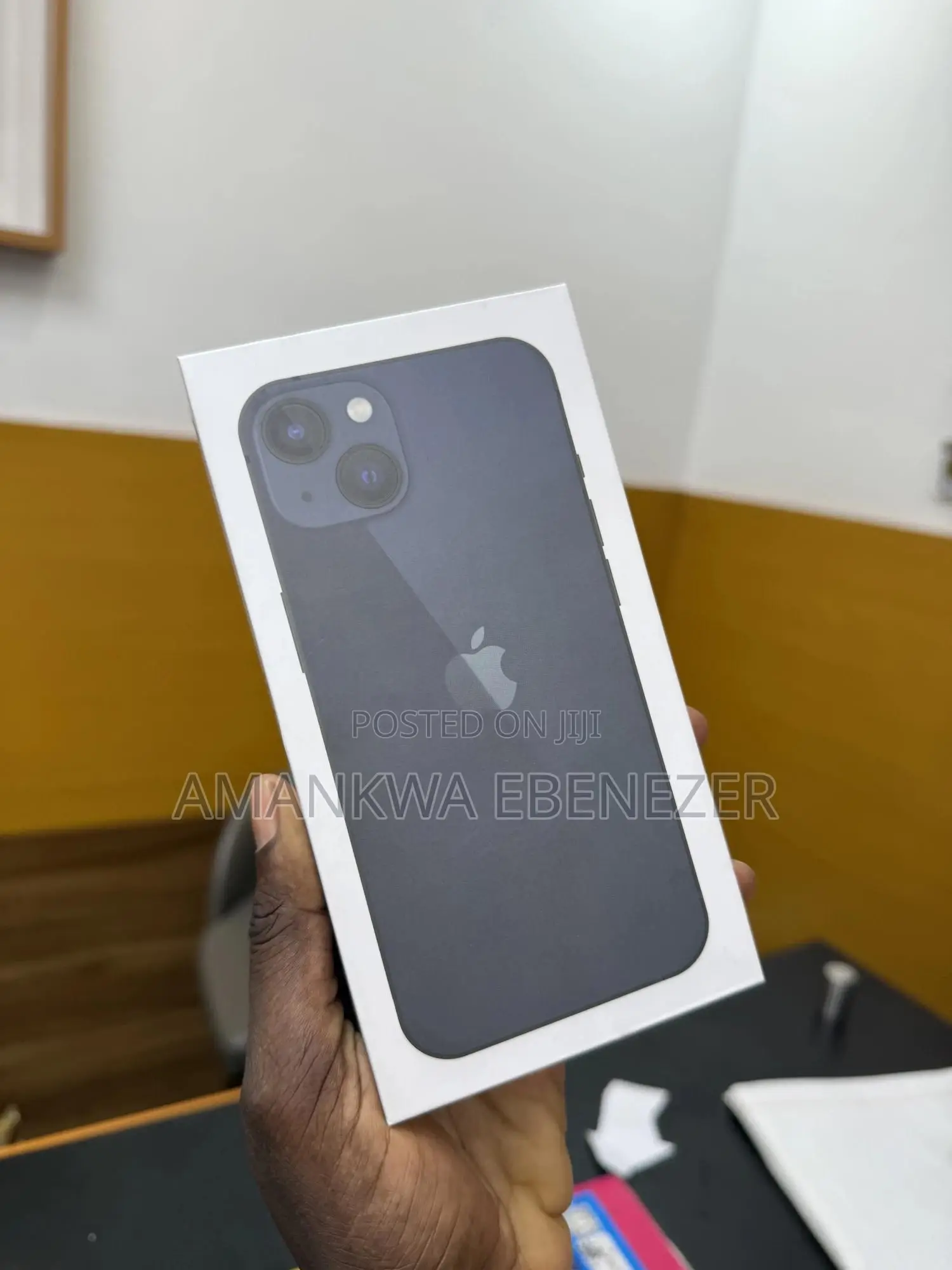 New Apple iPhone 13 128 GB Black