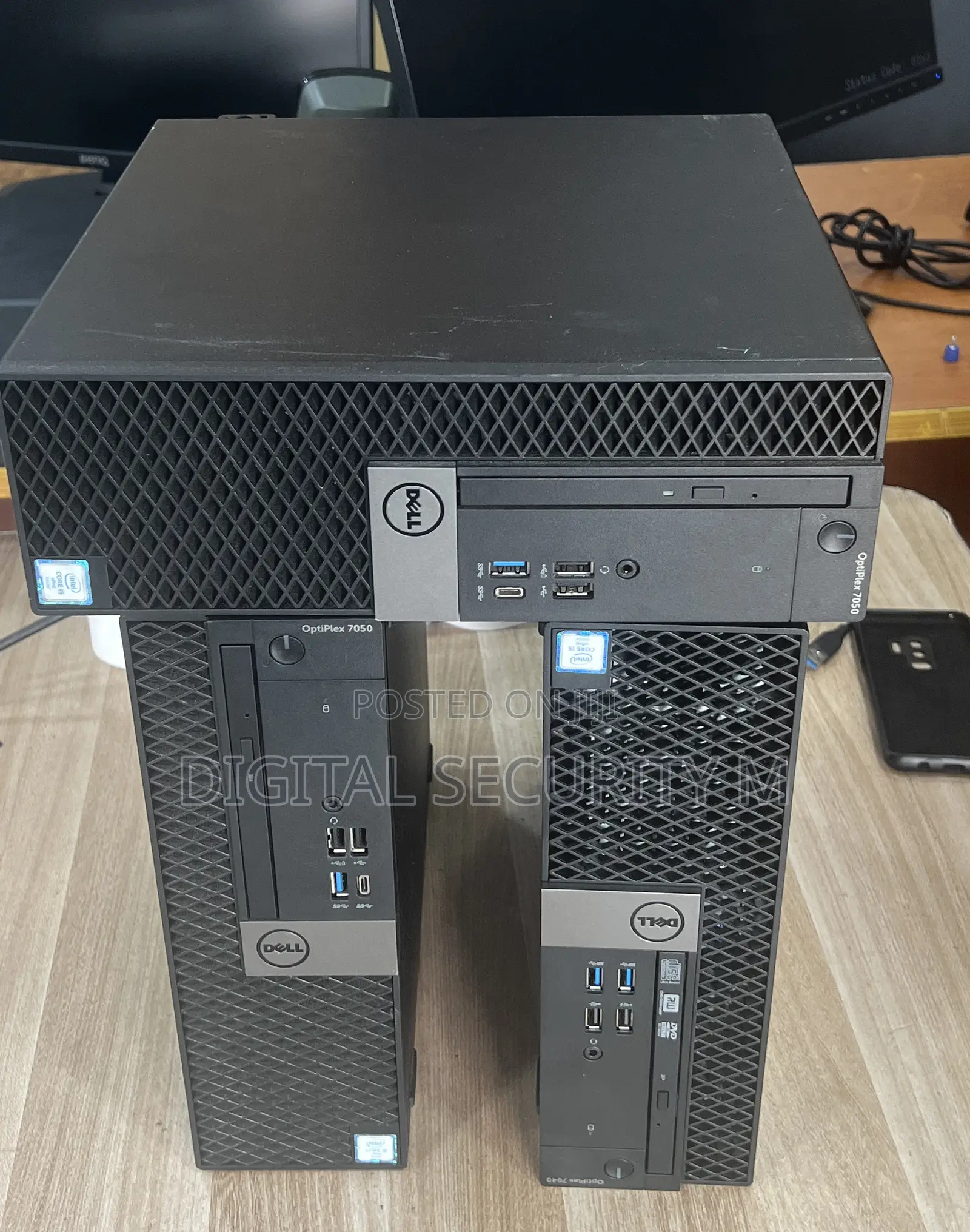 Desktop Computer Dell OptiPlex 7040 8GB Intel Core I5 HDD 1T