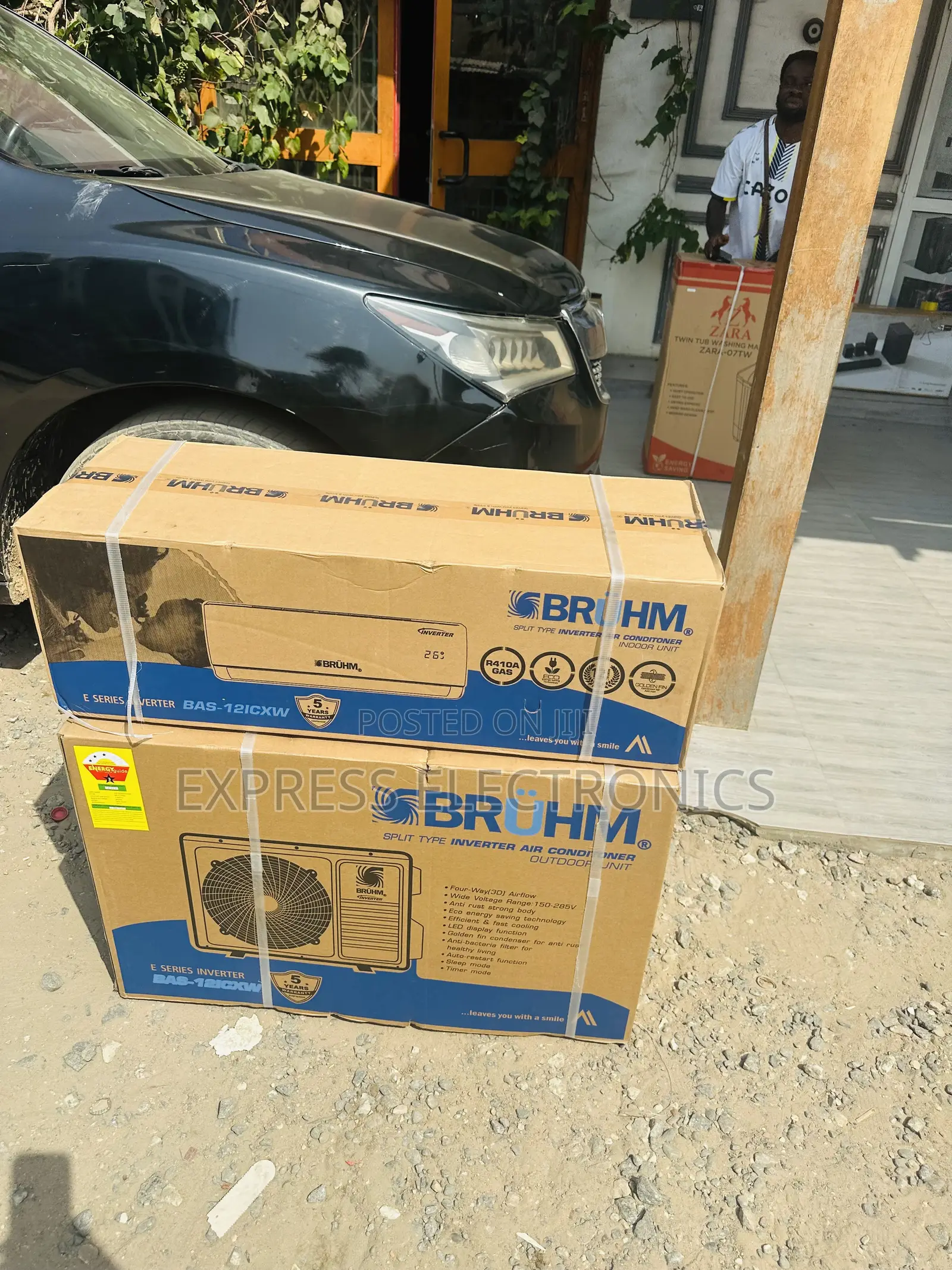Two Way Air Flow Split Bruhm 1.5hp Split R410 Gas White