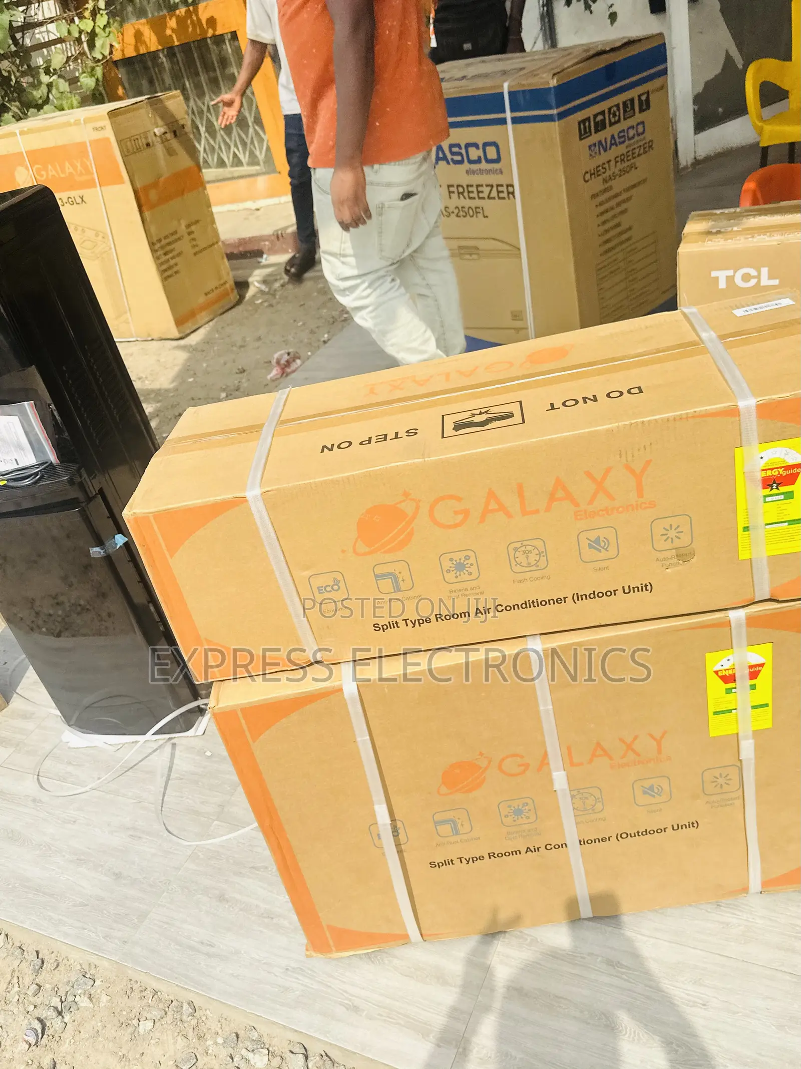 Fresh Air Flow Split R410 Gas Galaxy 1.5hp