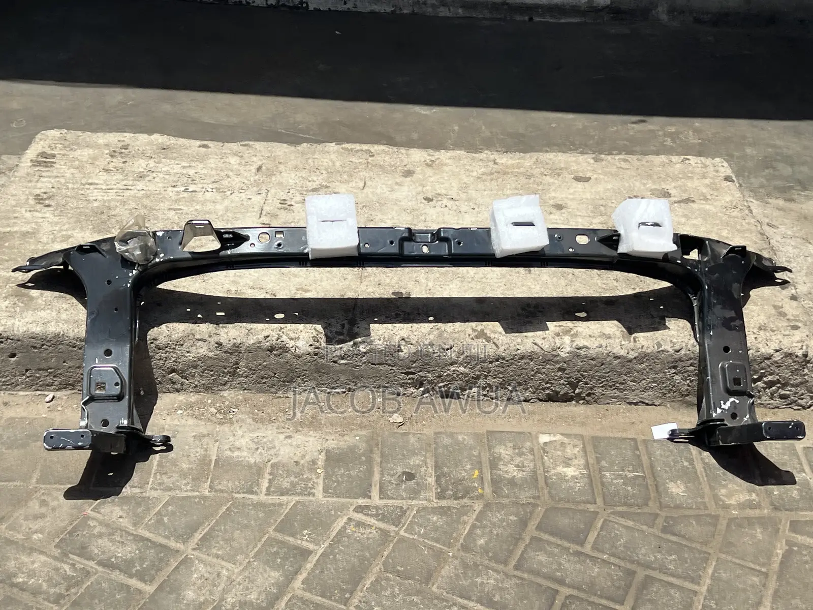Ford F-150 2015 Radiator Support Available