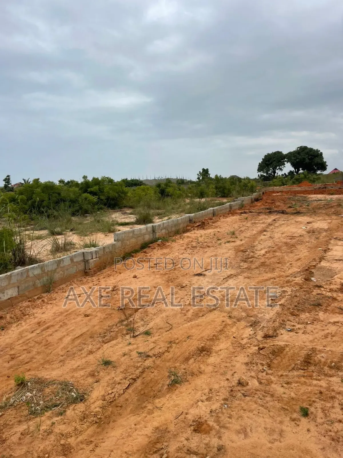 Neat Spacious Titled Plots at Tema Community 25