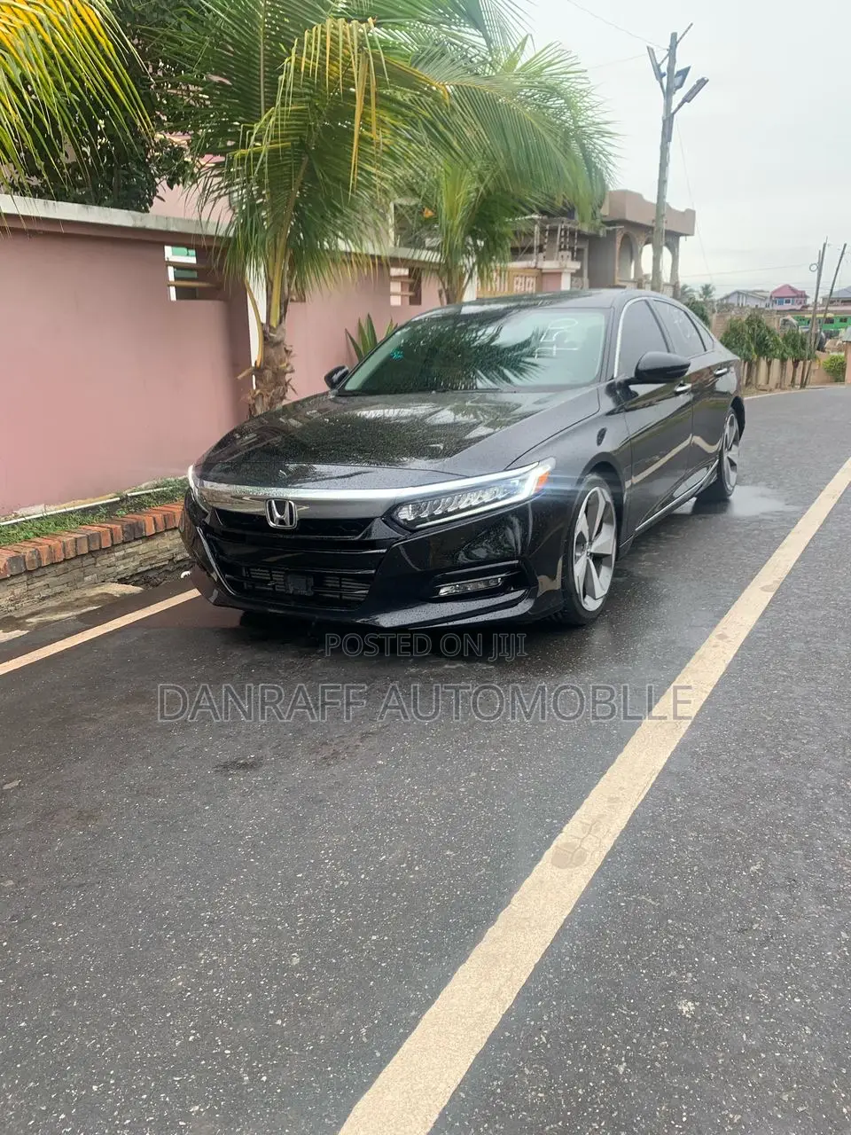 Honda Accord Touring 2.0T 2020 Black