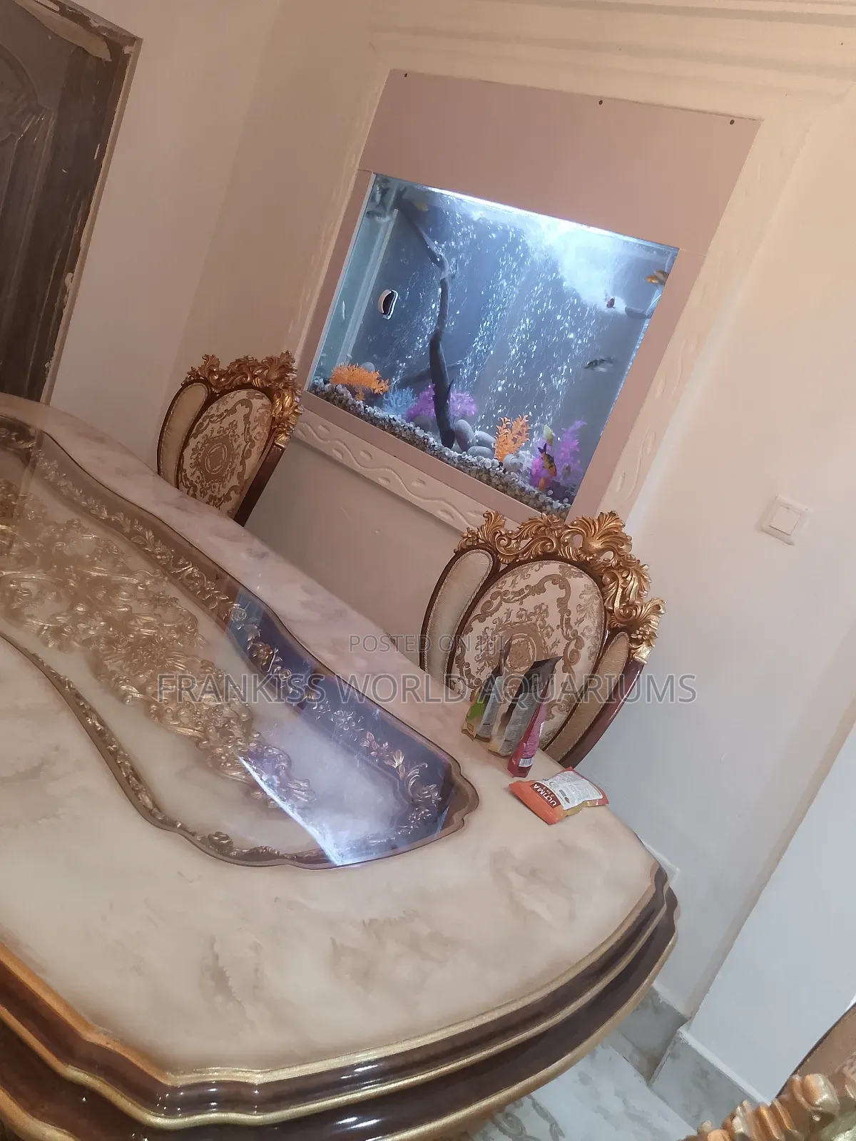Wall Unit Aquarium