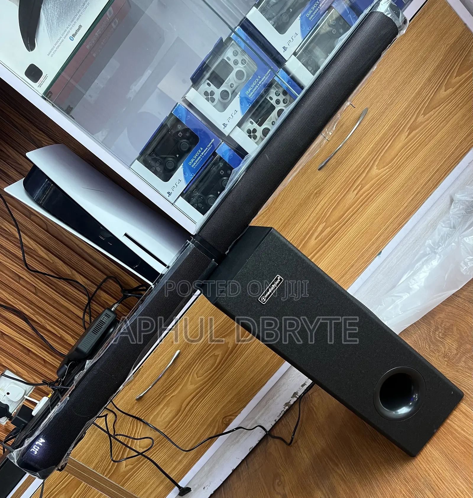 Media7 Plus Sounds Bar