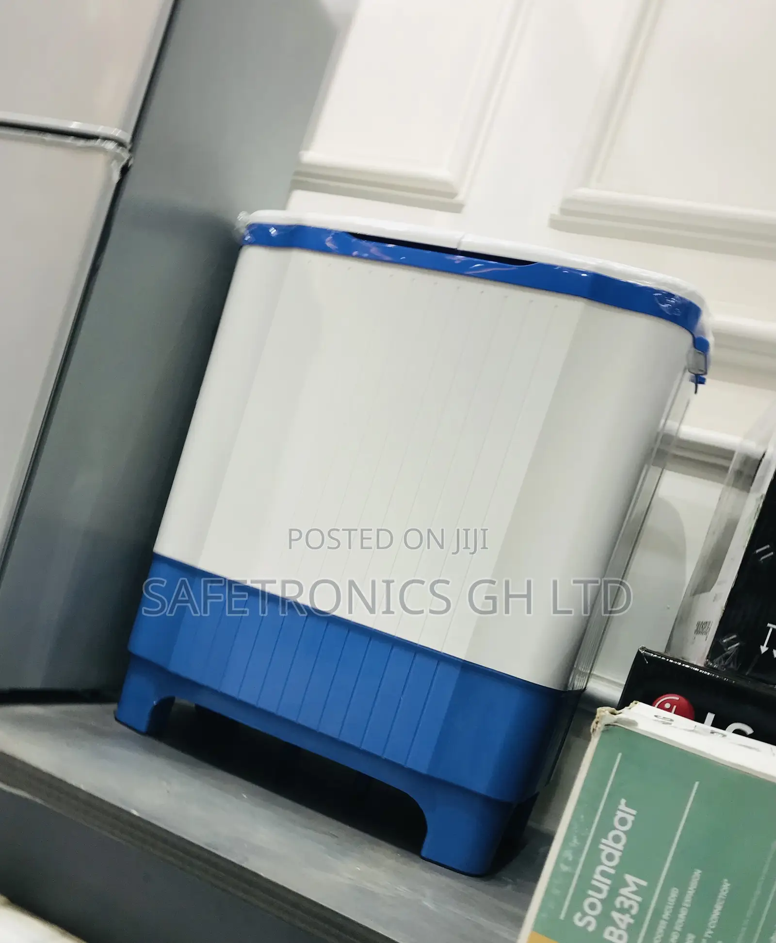 Design White Zara Topload Semiauto Twintub Washer