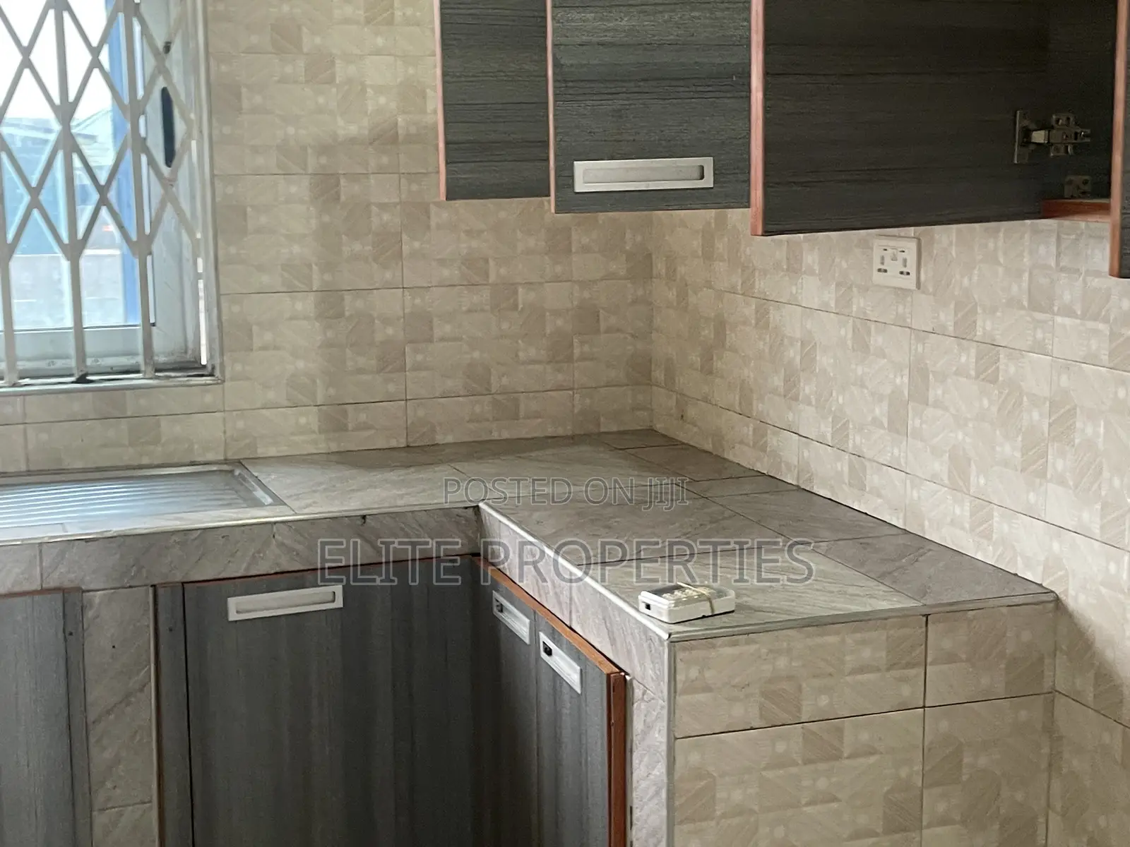 2bdrm Apartment in Community 25 Annex, Tema Metropolitan for rent