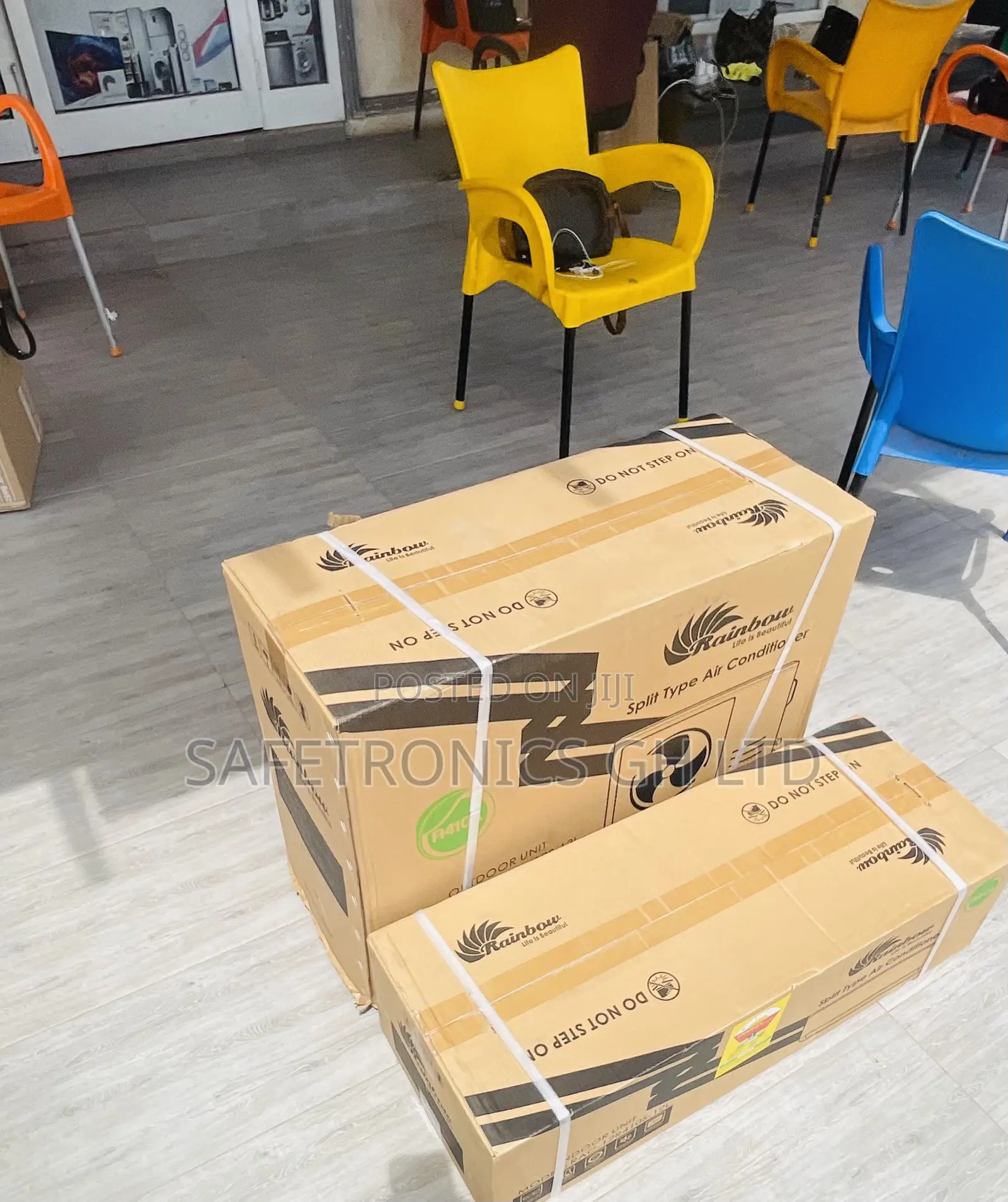 Classic White Fast 1.5 Horsepower Rainbow R410 Ac