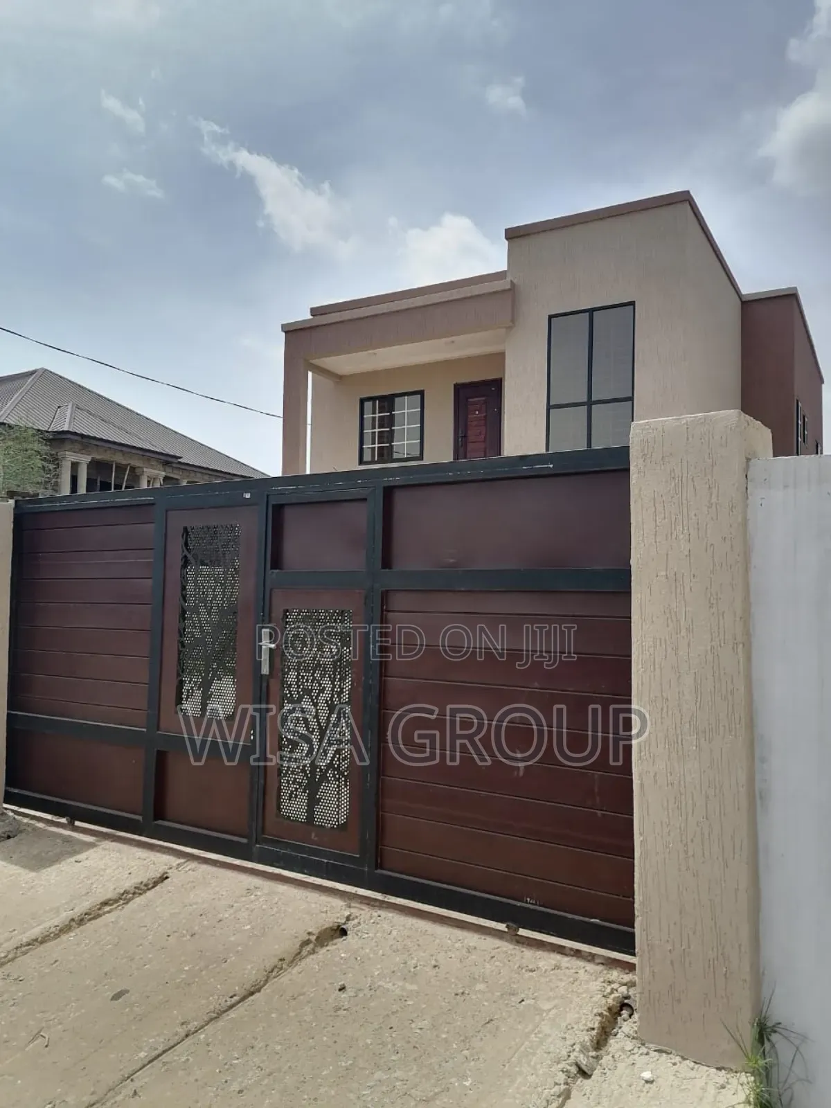 5bdrm Duplex in Wisa Group, Accra Metropolitan for rent