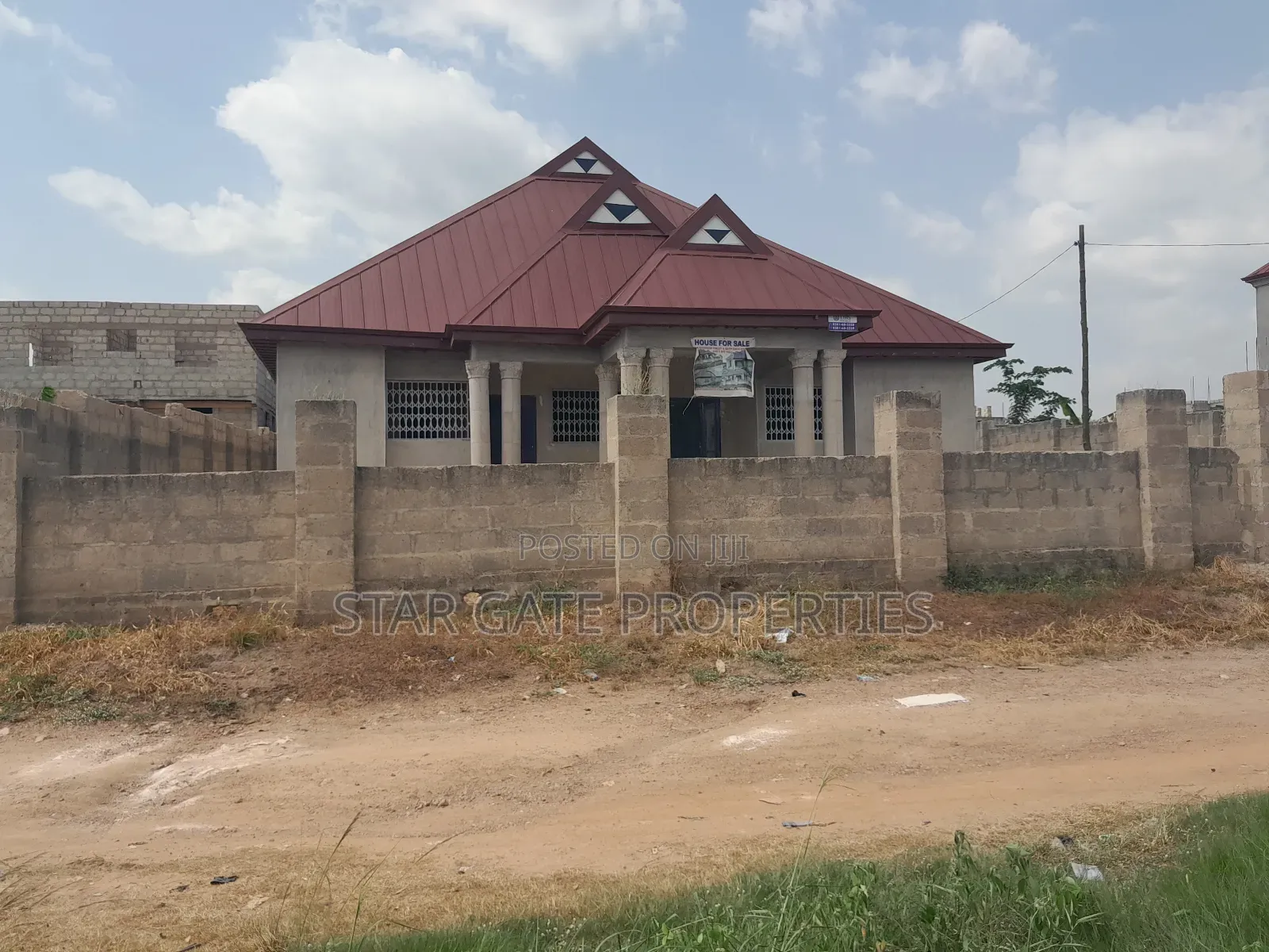 5bdrm House in Fawoade Bampenase, Kumasi Metropolitan for sale