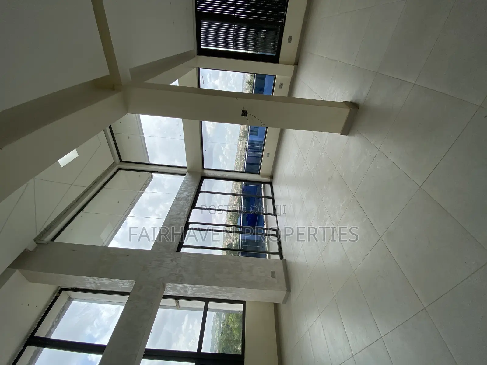 1bdrm Penthouse in Pokuase, Achimota for rent