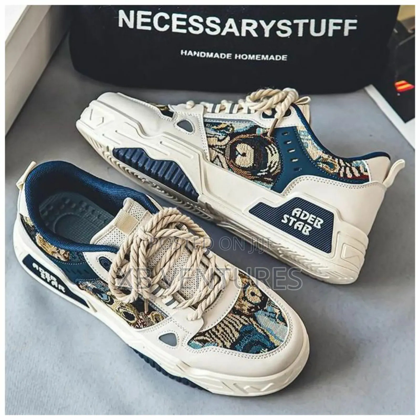 Men's Casual Board
Canvas Tide Shoes