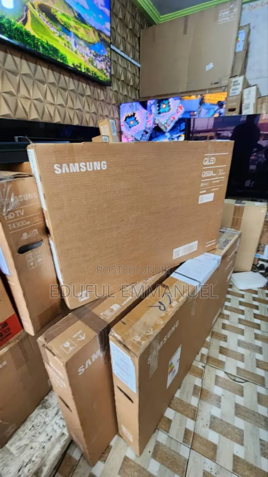 Samsung 32" Class Qled Uhd Smart Apple Airplay Alexa T2s2