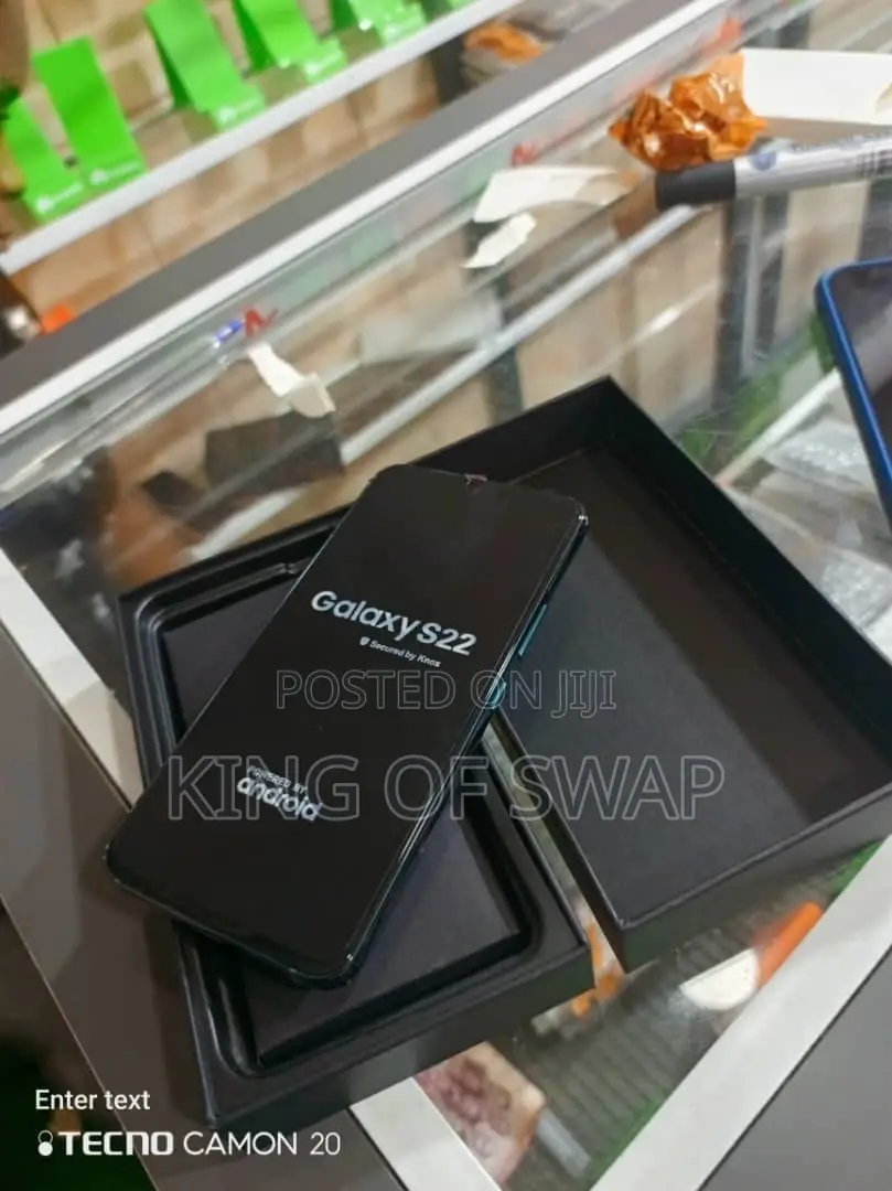 New Samsung Galaxy S22 5G 256 GB Blue