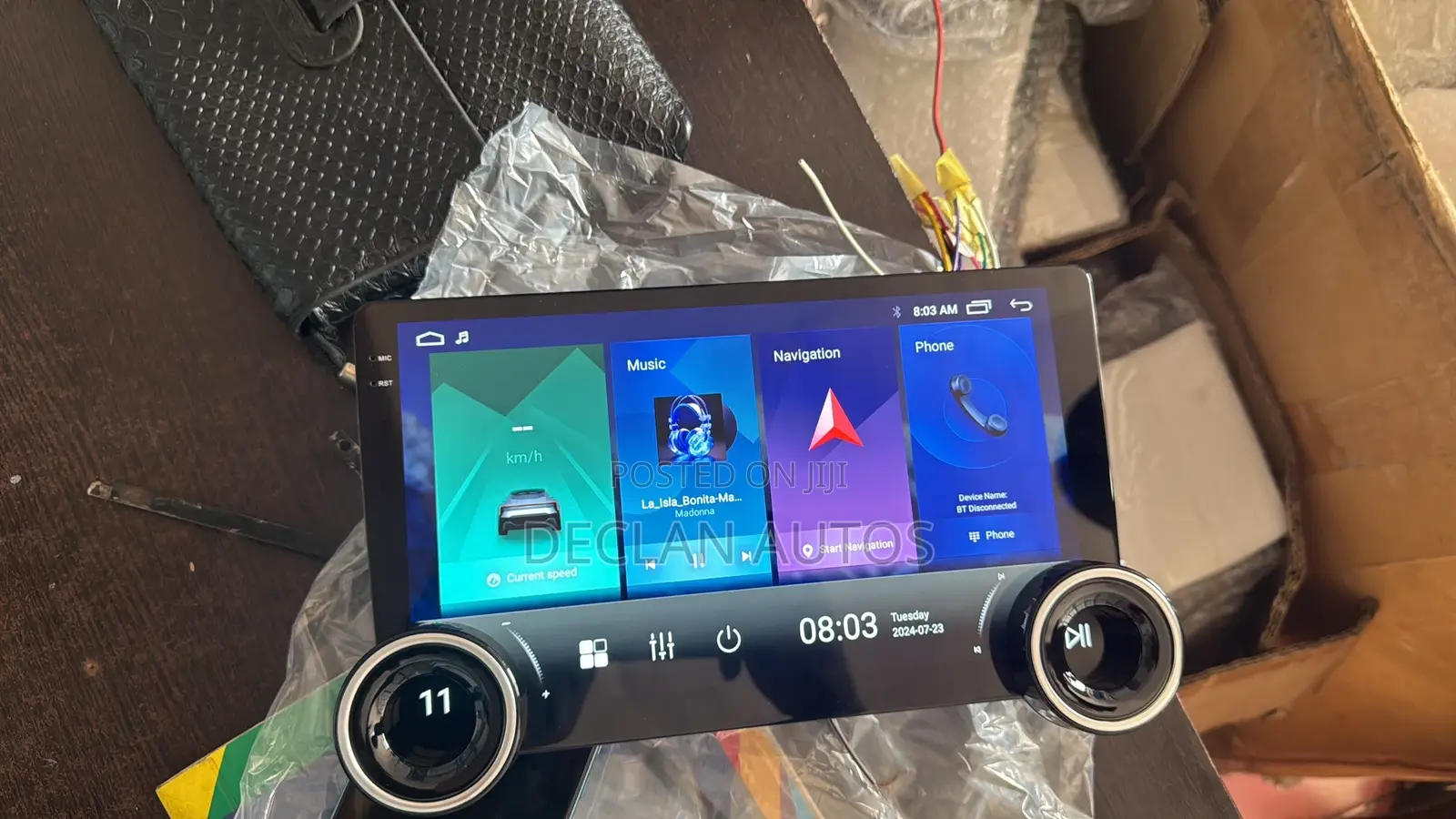 Multimedia  Double Knob Android Universal Carplay Stereo