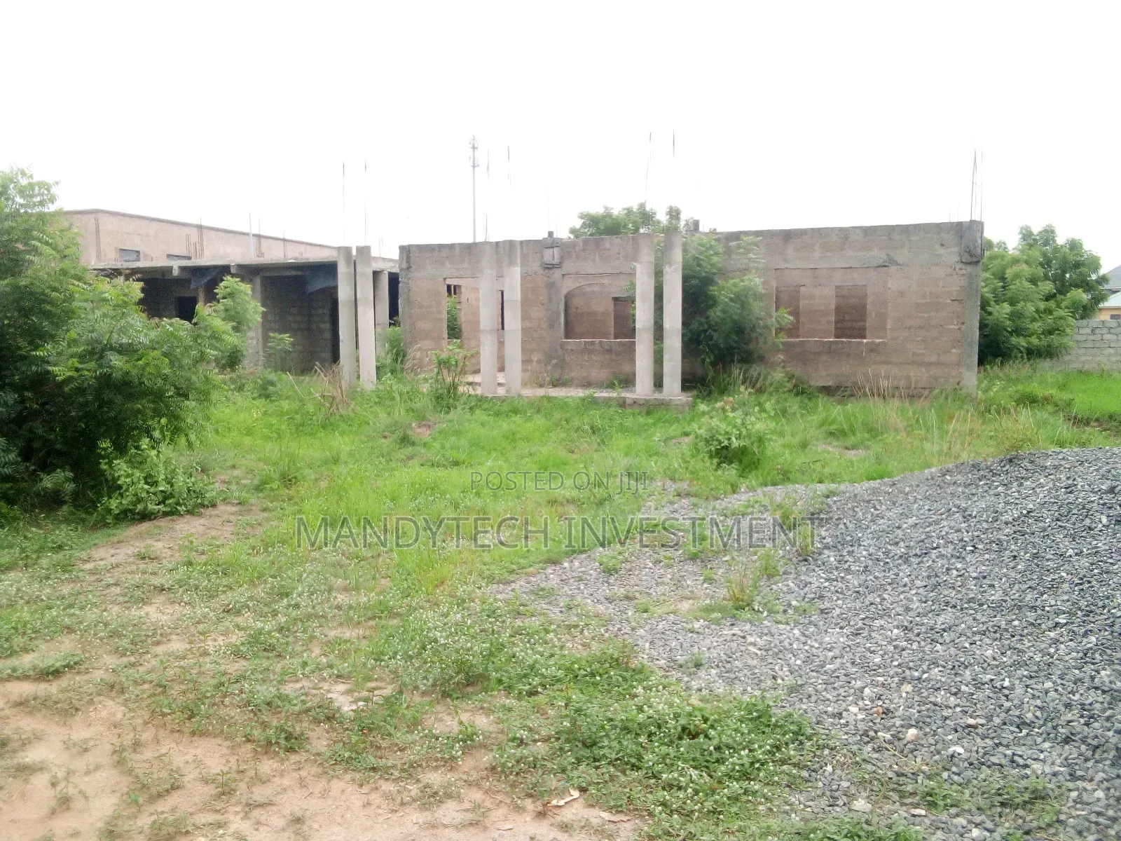 5 Bedroom Uncompleted Storey Building- Lakeside
